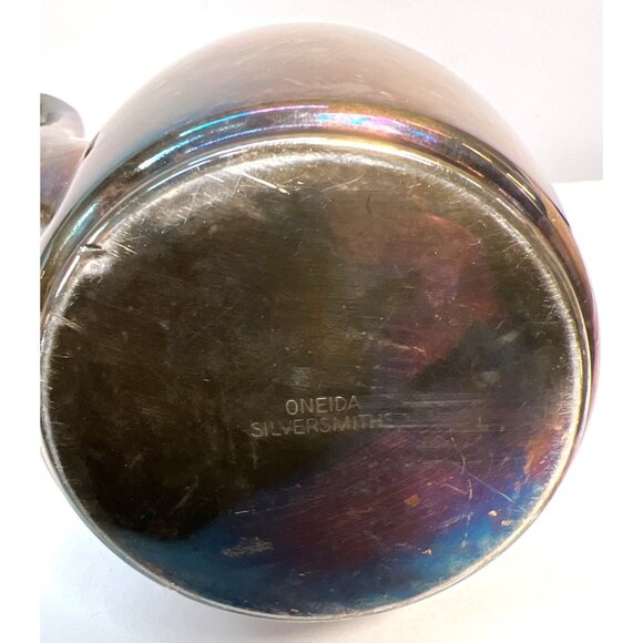 Vintage Oneida Silversmiths Teapot With Hinged Lid & Ornate Finial - Picture 5 of 5